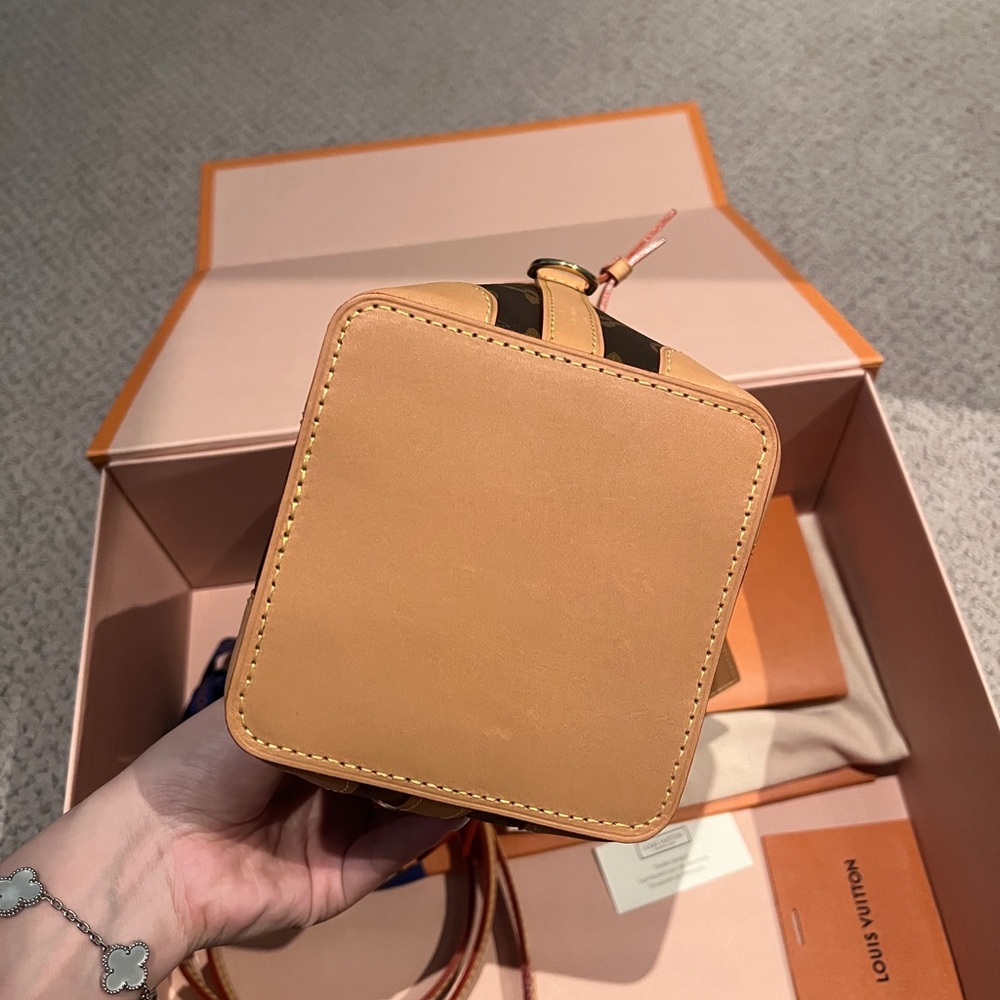 BRANDNEW Louis Vuitton Mini Monogram Brown and Tan Bag - Picture 3 of 7